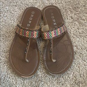 Sandals. Women’s sz 8